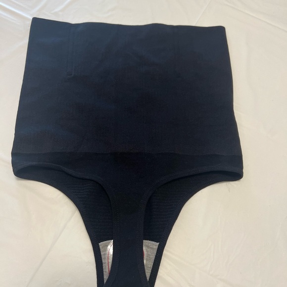 SHAPEWEAR Sculpt Core Control Shaping Thong SIZE L - Picture 7 of 8